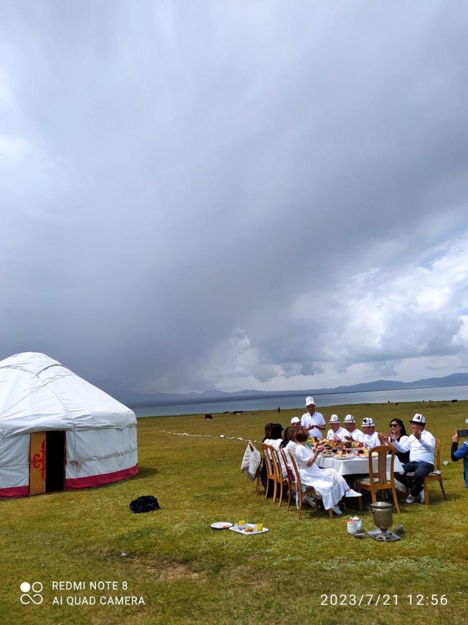 Zalkar Yurt Camp Hotel Song-Kul Eksteriør billede