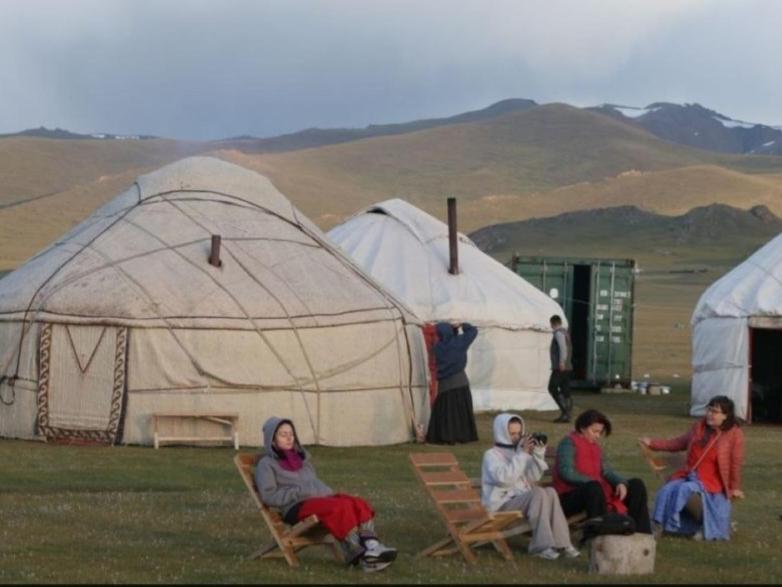 Zalkar Yurt Camp Hotel Song-Kul Eksteriør billede