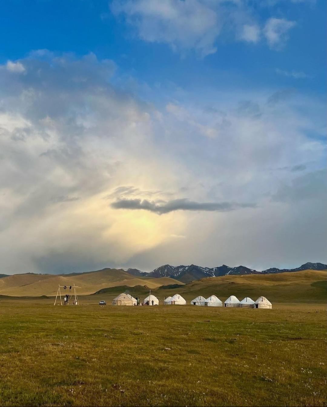 Zalkar Yurt Camp Hotel Song-Kul Eksteriør billede
