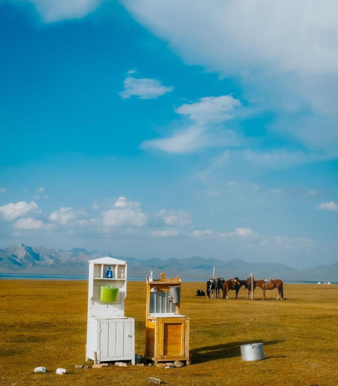 Zalkar Yurt Camp Hotel Song-Kul Eksteriør billede