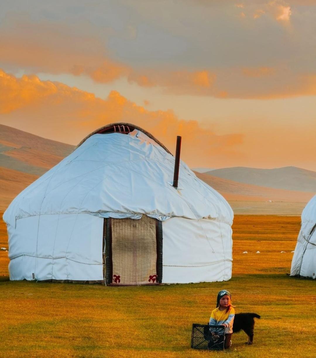 Zalkar Yurt Camp Hotel Song-Kul Eksteriør billede
